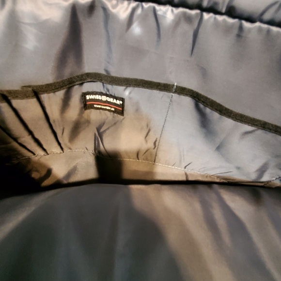 Wenger Swiss Gear  17" Laptop Bag / Case w Strap Black Nice Condition - Picture 12 of 14